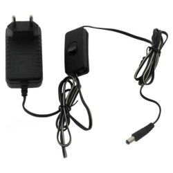 Çin - Savior 12V 1A Duvar Tipi Güç Adaptörü - 2m Kablo, 2.1mm Jak