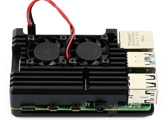 raspberry-pi-4-icin-aluminyum-kasa-kesim.jpg (66 KB)