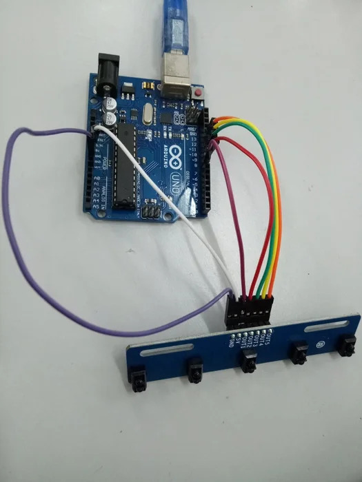 tcrt5000l-5-kanal-IR-sensor.jpg (66 KB)