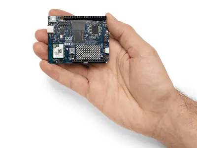 Arduino UNO Q 4GB Realtime SBC Tek Kart Bilgisayar