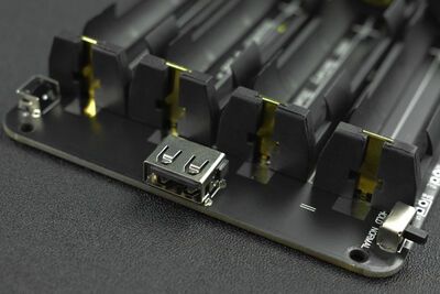 DFRobot 4 Slot 18650 Pil Yuvası Kartı - Micro & Type C Şarj DFR0970 DFRobot 4 Slot 18650 Pil Yuvası Kartı - Micro & Type C Şarj DFR0970