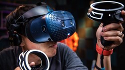 HTC Vive Cosmos VR Set - Thumbnail