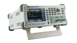 Owon AG051 1 Kanal Sinyal Jeneratörü - 5 MHz, 1 Kanal, DDS - Thumbnail