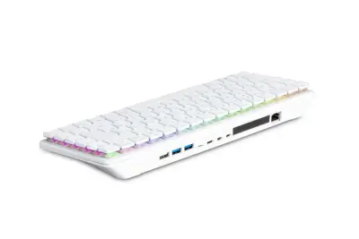 Raspberry Pi 500+ Masaüstü Set