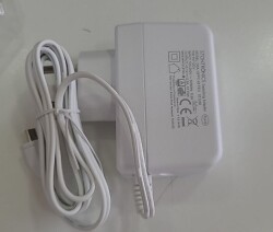 Stontronics Raspberry Pi Üniversal Güç Adaptörü - 5.1V, 2.5A, Micro USB - Thumbnail