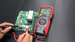 Uni-T (Unit) UT89XD Çok Fonksiyonlu Dijital Multimetre - Thumbnail